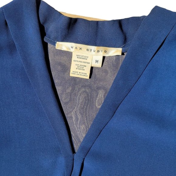 Max Studio Womans Navy V Neck Three Quarter Sleeve Tunic Blouse Pullover Medium - Picture 6 of 8